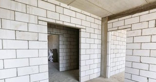 Перегородки из газобетона от 2084 рублей - возведение и монтаж в Краснокаменске